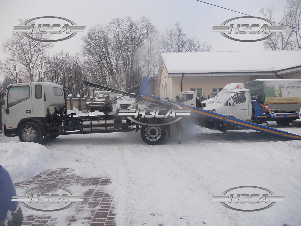Эвакуатор Jac N-120 со сдвижной платформой