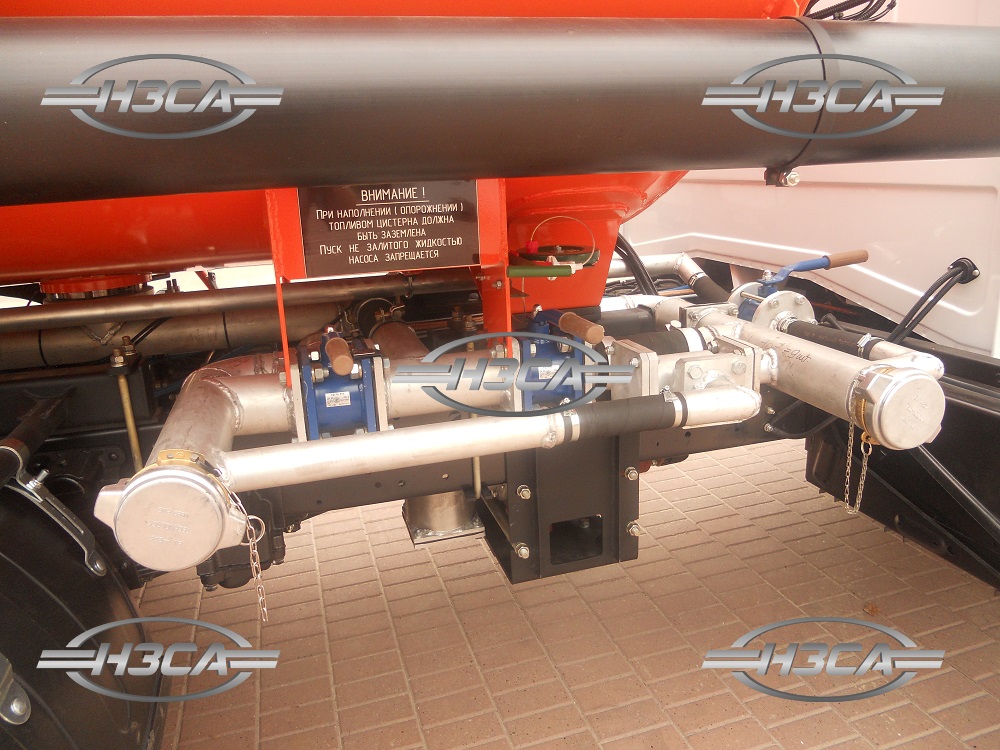 Топливозаправщик АТЗ ГАЗ-33086
