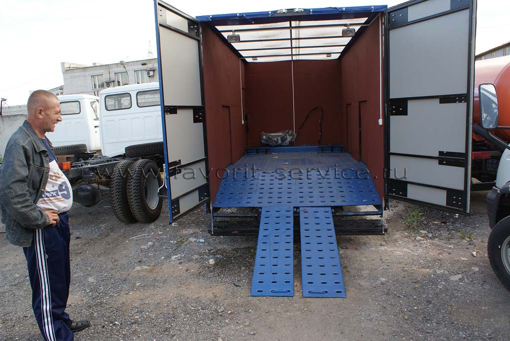 Эвакуатор Hyundai Porter с ломаной платформой