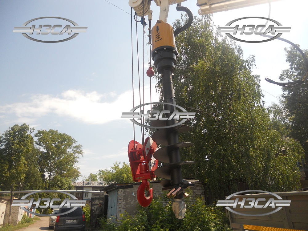 Бурильно-крановая машина на базе ГАЗ-33086