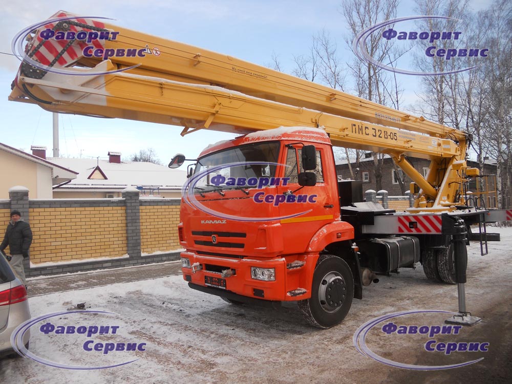 Автовышка / АГП КАМАЗ-43253 высотой подъема 28 метров.