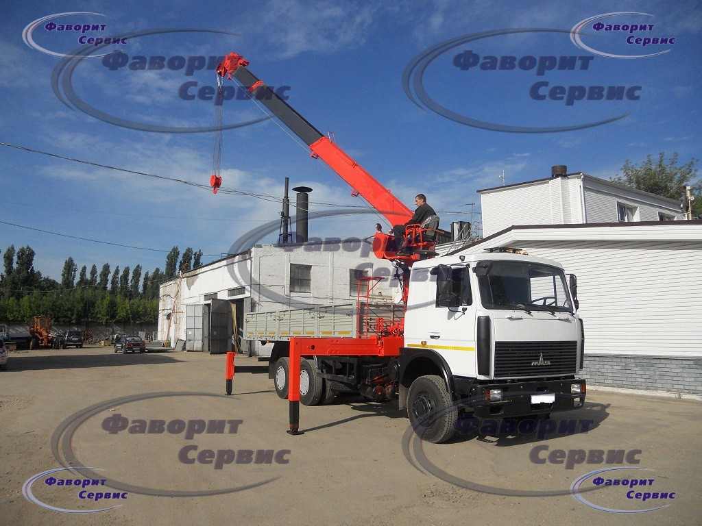бортовой МАЗ-6312B9 с краном манипулятором КМУ
