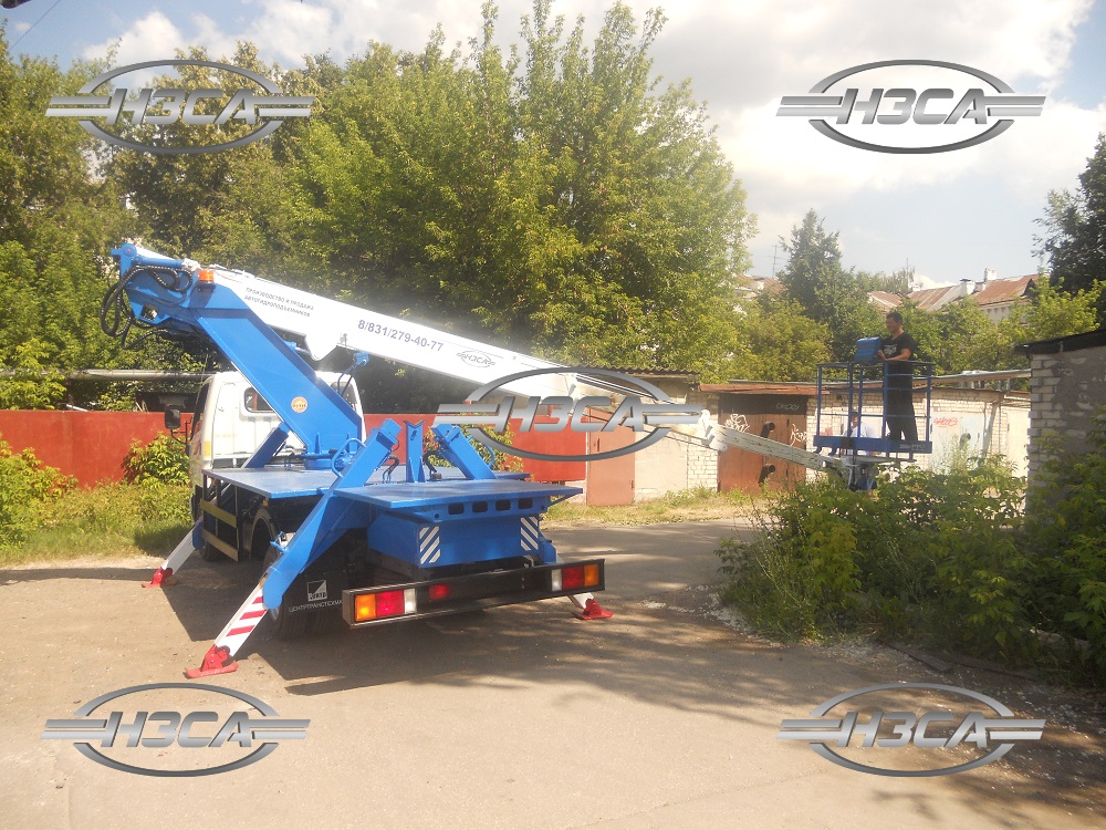 АГП / Автовышка Hyundai_HD-78 высотой 18 метров