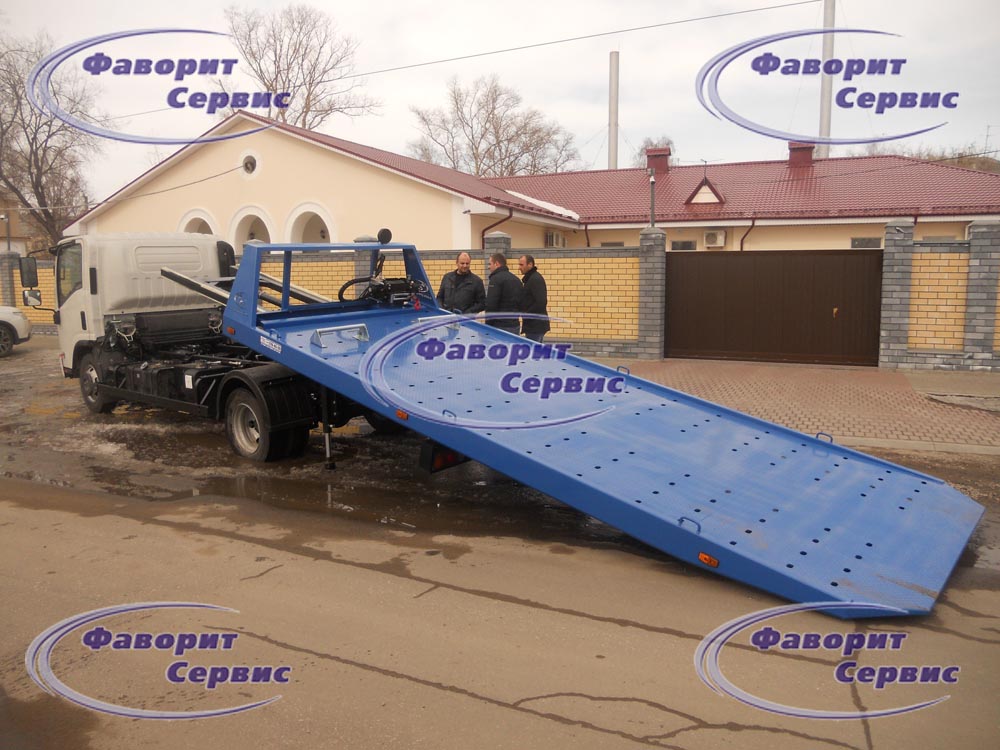Эвакуатор Isuzu 90 со сдвижной платформой