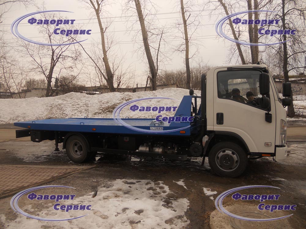 Эвакуатор Isuzu 90 со сдвижной платформой