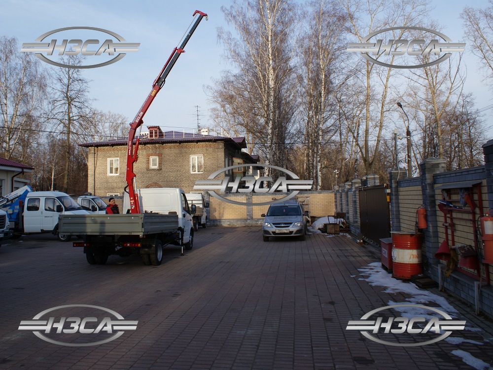 Бортовая ГАЗель Next с краном-манипулятором Amco Veba