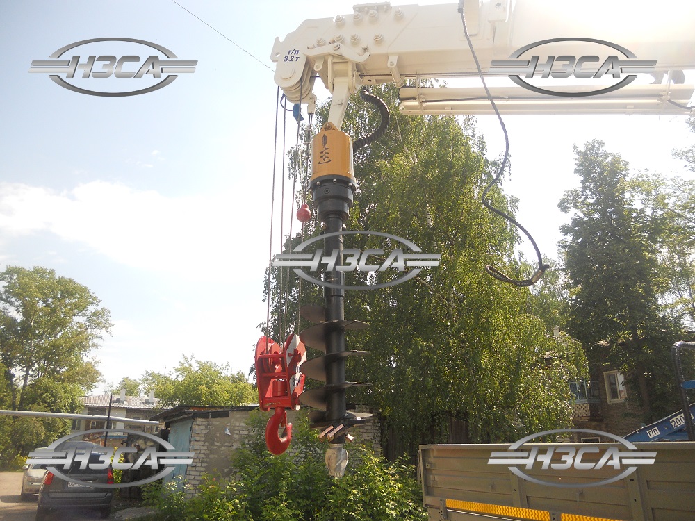 Бурильно-крановая машина на базе ГАЗ-33086