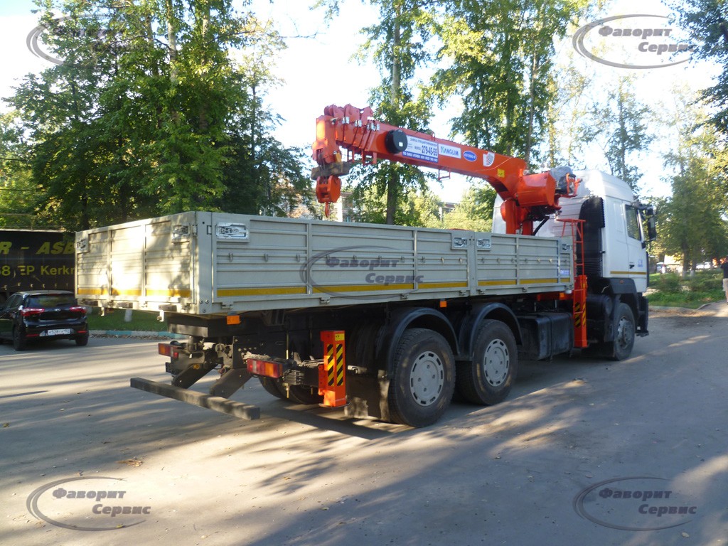бортовой МАЗ-6312B9 с краном манипулятором КМУ