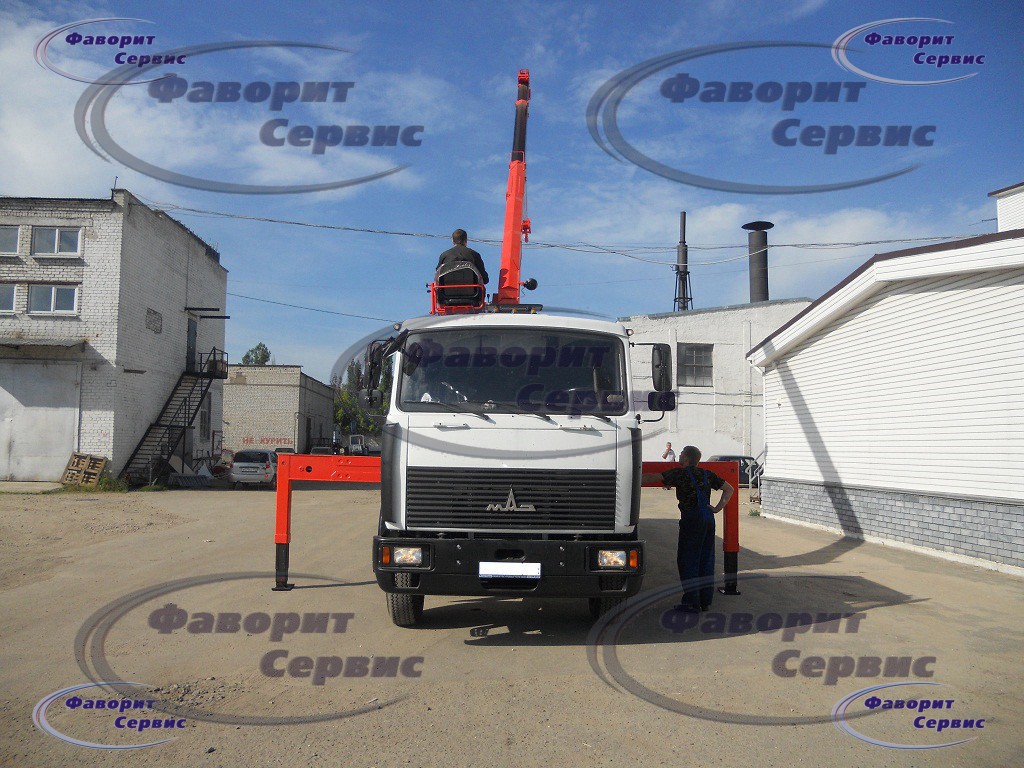 бортовой МАЗ-6312B9 с краном манипулятором КМУ