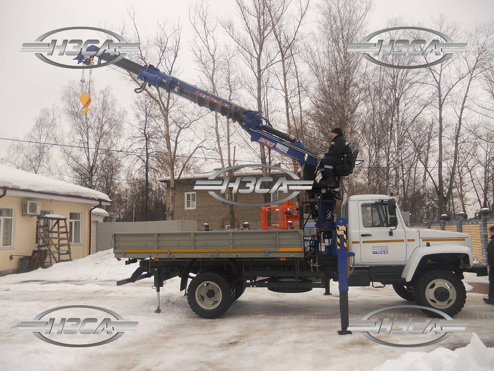 Бурильно-крановая машина на базе ГАЗ-33086