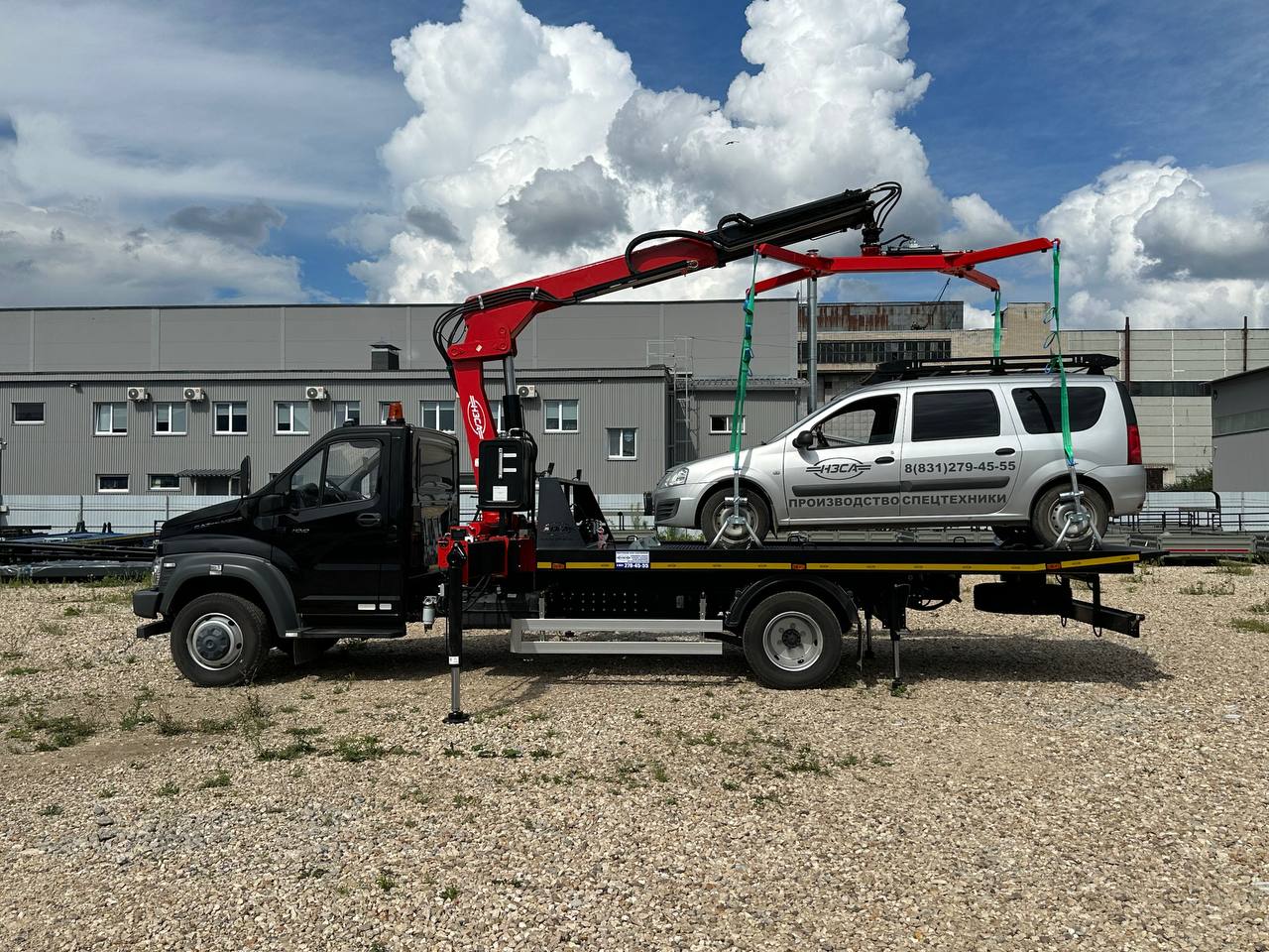 Эвакуатор с КМУ на базе ГАЗон NEXT