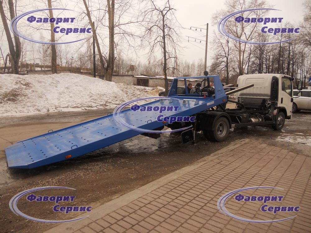 Эвакуатор Isuzu 90 со сдвижной платформой