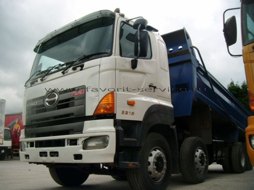 Самосвал HINO-700